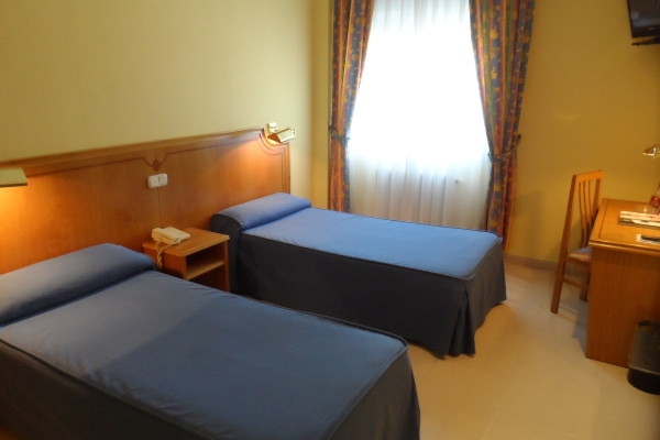 Hotel Rey Arturo (Burgos)